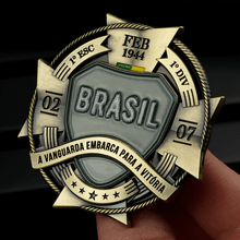 Carregar imagem no visualizador da galeria, MOEDA PARTIDA DO PRIMEIRO ESCALÃO DA FEB