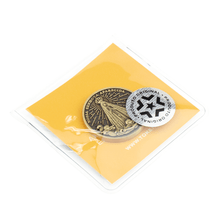 Carregar imagem no visualizador da galeria, MINI MEDALHA NOSSA SENHORA APARECIDA