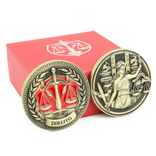 Carregar imagem no visualizador da galeria, MEDALHA DO DIREITO PRESENTE