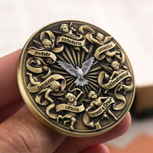 Carregar imagem no visualizador da galeria, MEDALHA DIVINO ESPÍRITO SANTO