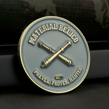 Carregar imagem no visualizador da galeria, MOEDA QUADRO DE MATERIAL BÉLICO