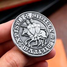 Carregar imagem no visualizador da galeria, MOEDA CAVALEIROS TEMPLÁRIOS