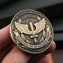 Carregar imagem no visualizador da galeria, MOEDA PATRONO DA FAB MARECHAL DO AR EDUARDO GOMES