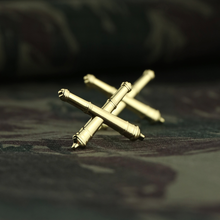 Carregar imagem no visualizador da galeria, DISTINTIVO DE GOLA MATERIAL BÉLICO