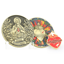 Carregar imagem no visualizador da galeria, KIT SAGRADO CORAÇÃO DE JESUS — MEDALHA + PIN
