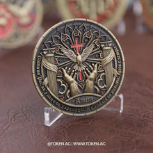 Carregar e reproduzir vídeo no visualizador da galeria, MEDALHA SANTÍSSIMA TRINDADE
